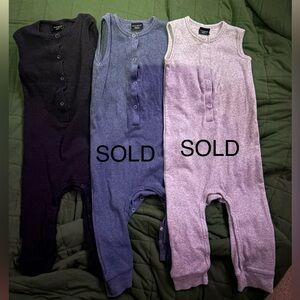 2-3T dark grey Little Bipsy Sleeveless Rompers x 1